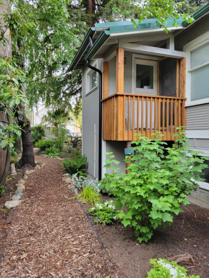 Вілла Modern Craftsman Garden Patio In Georgetown Сіетл Екстер'єр фото